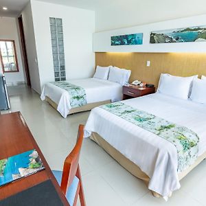 Habitación Estándar con 2 Camas Individuales